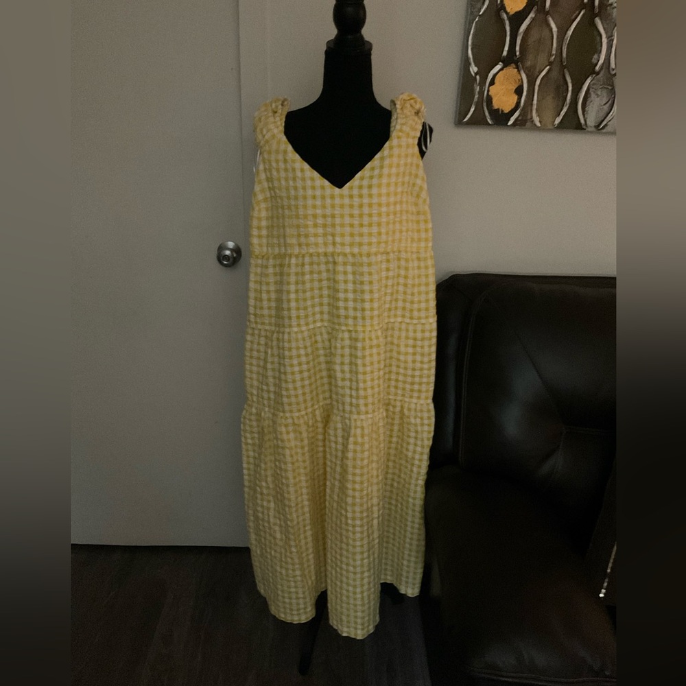 “New Old Navy Yellow Gingham Tiered Dress - Size Large